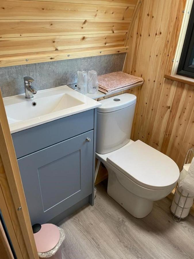 Apartmán Glamping Pods Milngavie Exteriér fotografie